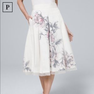 NWOT White House black market skirt size 4